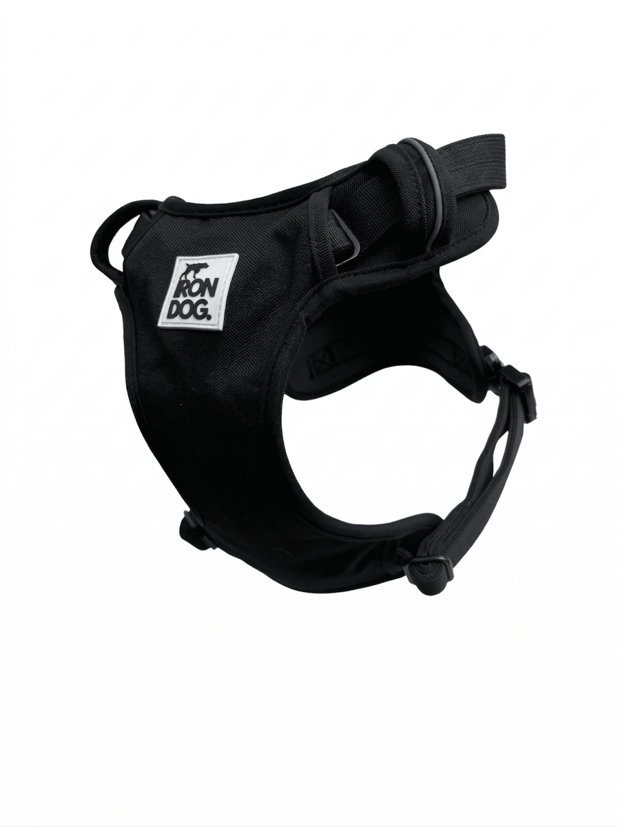 IRONDOG no-pull dog harness escape-proof with reflective detailing